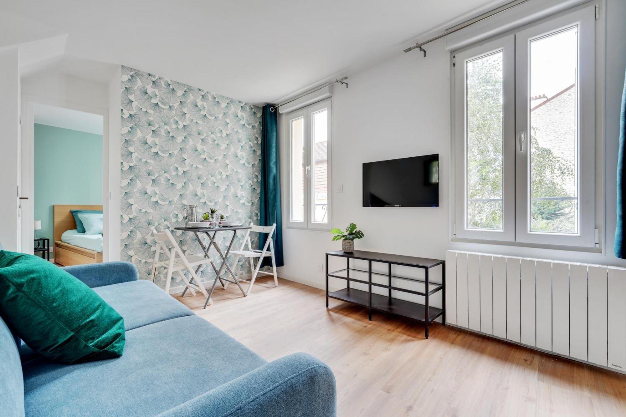 2 Pieces Equipe Avec Wifi Proche Paris - R7 * Montreuil (Seine-Saint-Denis)