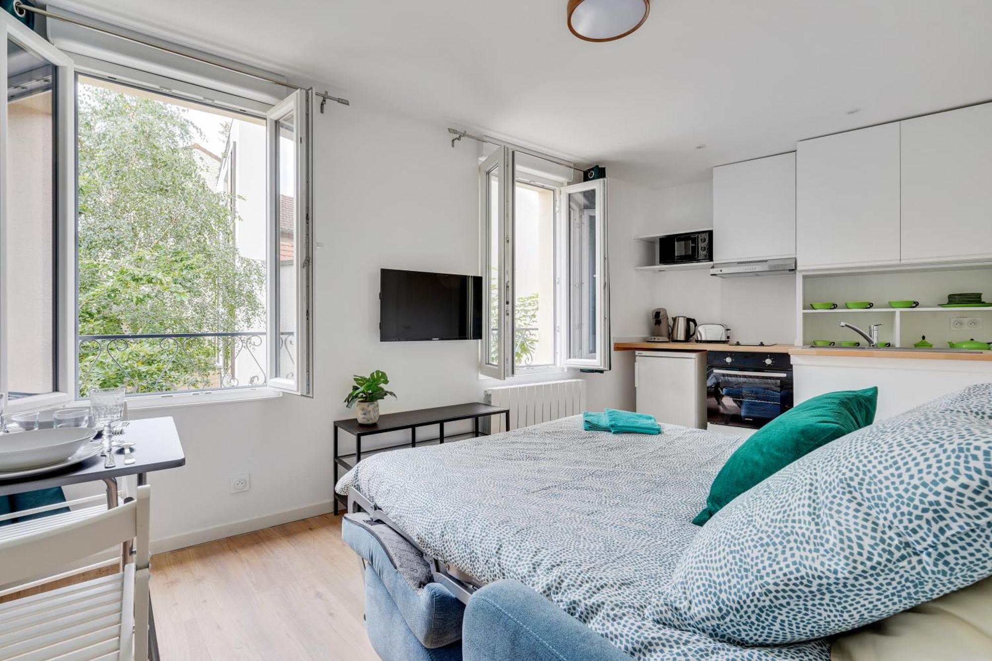 2 Pieces Equipe Avec Wifi Proche Paris - R7 Montreuil (Seine-Saint-Denis)