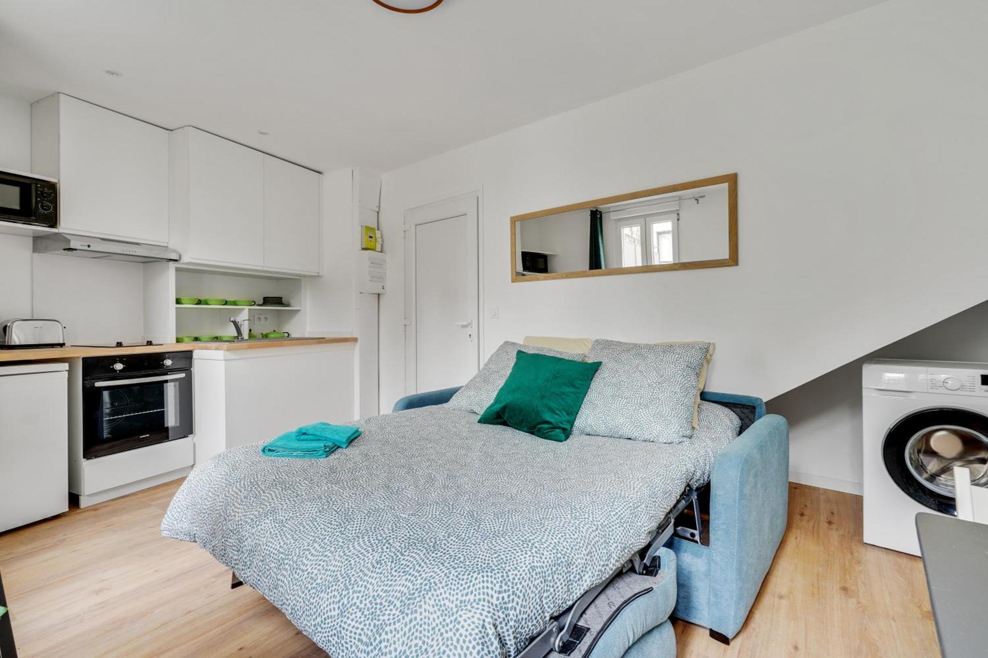 Apartment 2 Pieces Equipe Avec Wifi Proche Paris - R7 *