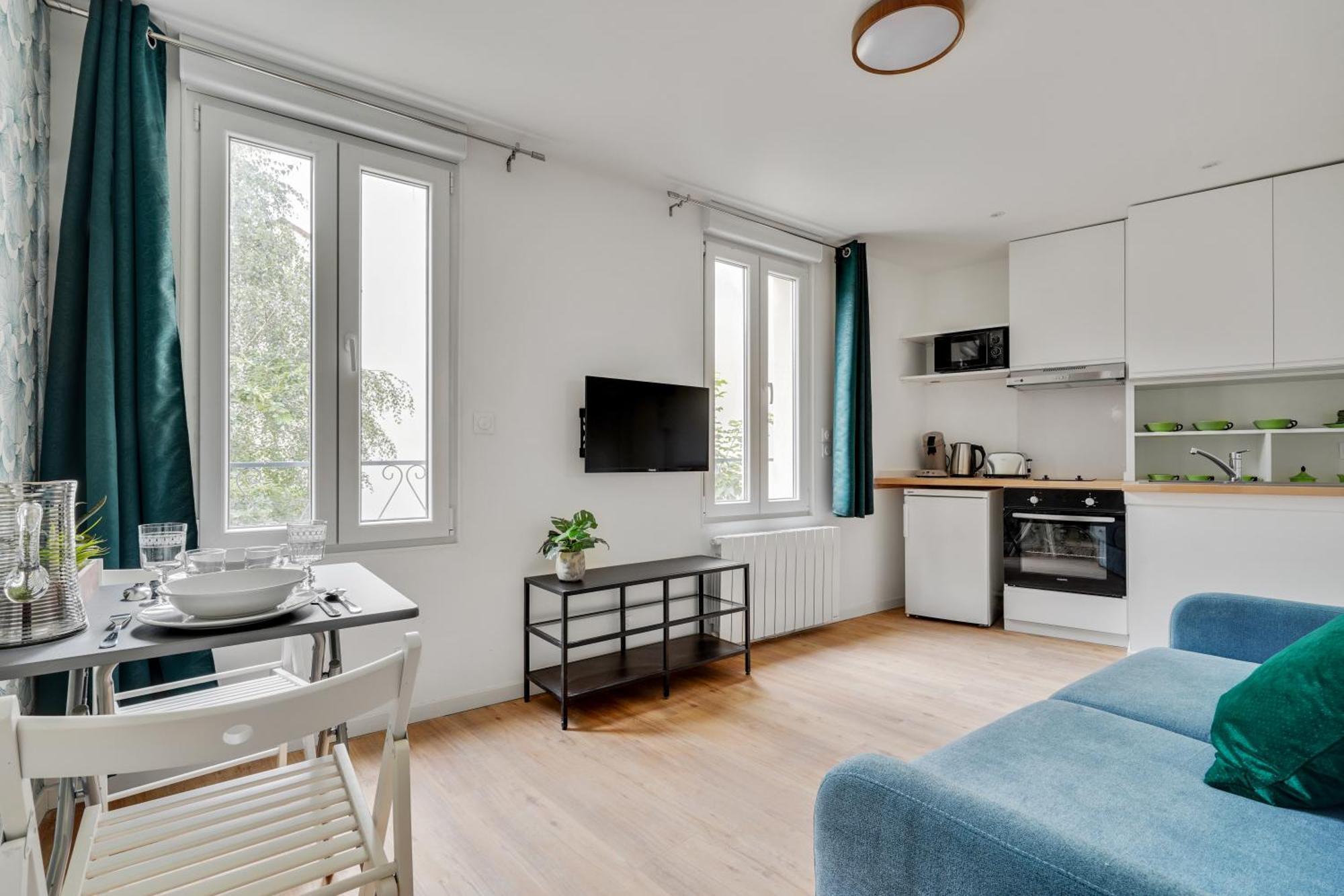 2 Pieces Equipe Avec Wifi Proche Paris - R7 Apartment *